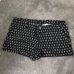 Black and white paisley Linen tie & button shorts